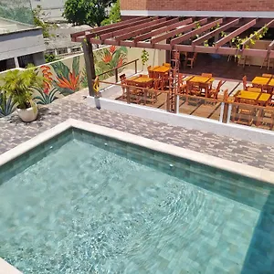 Hotel Brisas Marinas